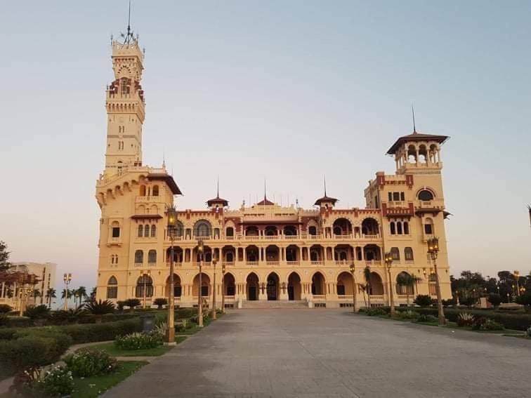 Ferienwohnung Sea&Garden View at Al-Muntazh Towers - إطلاله علي البحر و حدائق قصر المنتزه Alexandria Exterior foto